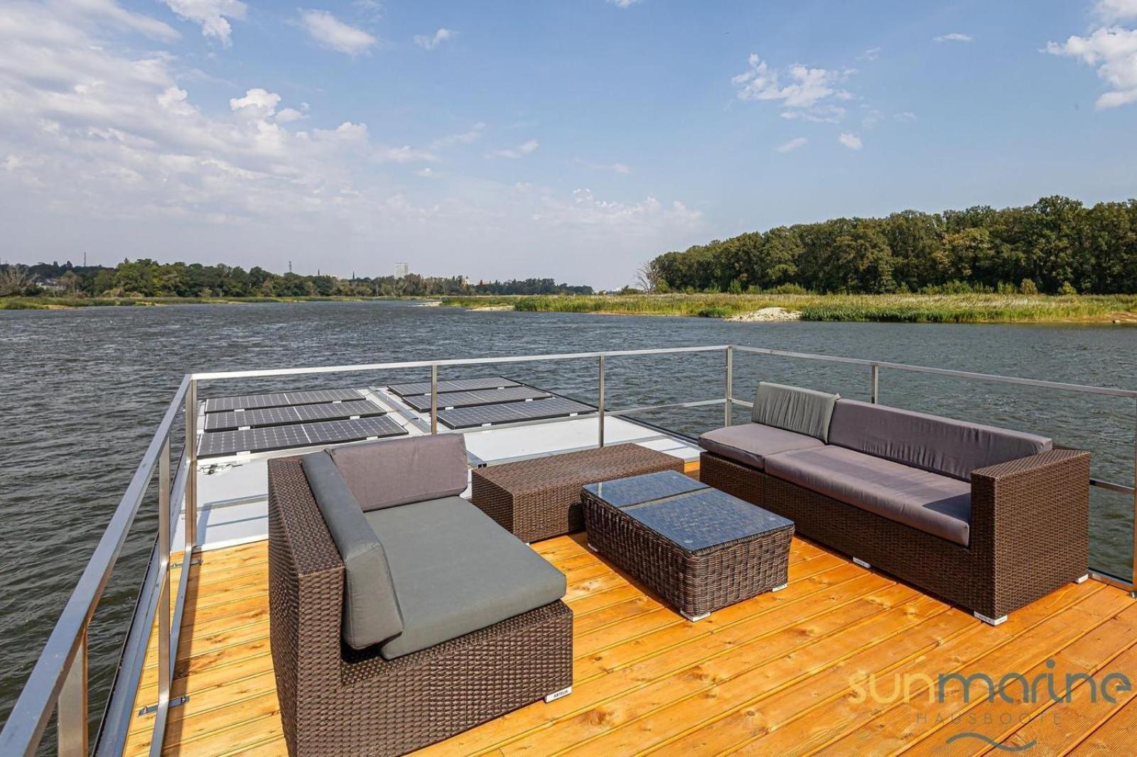 Bateau-hôtel Traumzeitboot Helmut Auf Dem Scharmuetzelsee *
